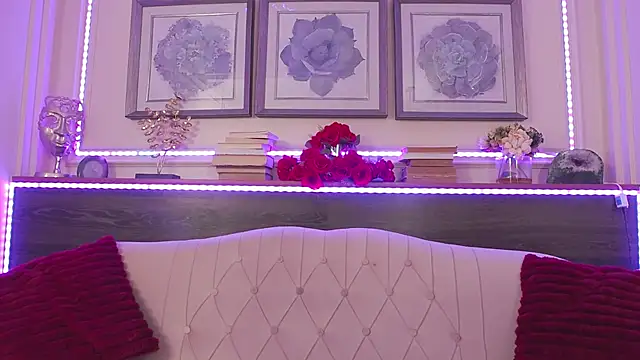 Snapshot of BustyEva_ chatting on March 4, 2026, 4:40 am BustyEva online show from March 4, 2026, 4:40 am