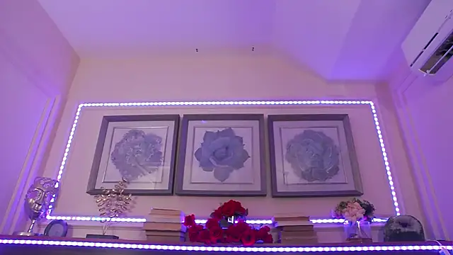 Snapshot of BustyEva_ chatting on March 25, 2026, 4:40 am BustyEva online show from March 25, 2026, 4:40 am