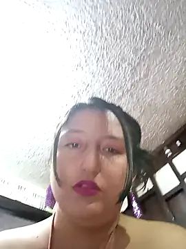 Snapshot of Melyy_Edii chatting on February 12, 2025, 2:21 pm Melyy Edii online show from February 12, 2025, 2:21 pm