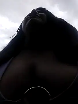 Snapshot of Melyy_Edii chatting on February 25, 2025, 7:03 pm Melyy Edii online show from February 25, 2025, 7:03 pm