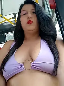 Snapshot of Melyy_Edii chatting on March 21, 2025, 4:51 pm Melyy Edii online show from March 21, 2025, 4:51 pm