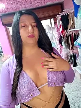 Snapshot of Melyy_Edii chatting on November 21, 2025, 7:56 pm Melyy Edii online show from November 21, 2025, 7:56 pm