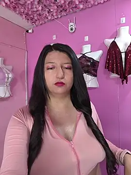 Snapshot of Melyy_Edii chatting on February 15, 2026, 7:43 pm Melyy Edii online show from February 15, 2026, 7:43 pm