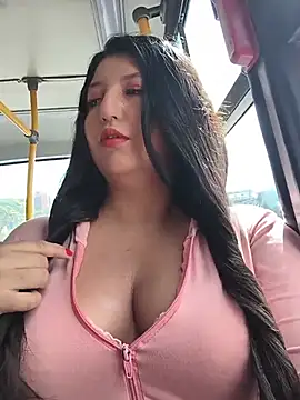 Melyy Edii online show from May 19, 2026, 7:42 pm