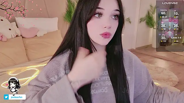 JessicaAddams online show from April 21, 2026, 12:33 pm