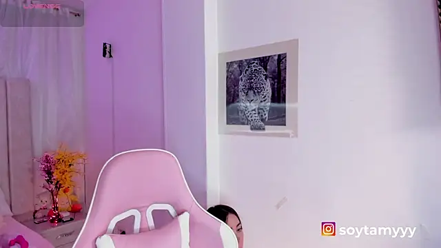 tamy xoo online show from February 8, 2025, 8:21 pm