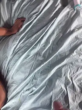 Snapshot of Lilymoonshow chatting on January 26, 2025, 5:23 pm Lilymoonshow online show from January 26, 2025, 5:23 pm