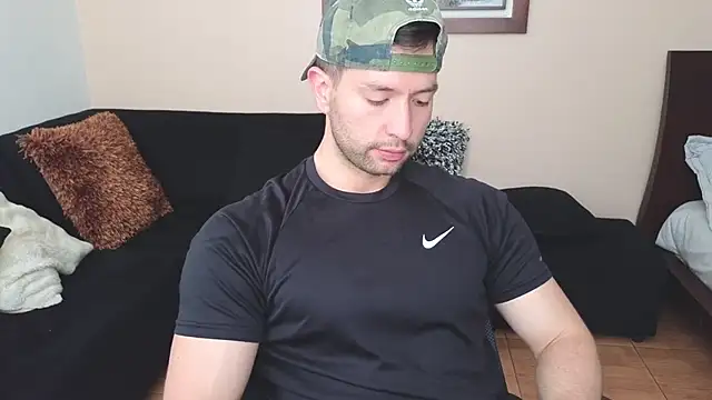 hairyncuteass online show from February 21, 2025, 2:27 pm