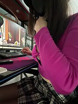 Snapshot of anan2025 chatting on January 8, 2026, 7:38 pm anan2025 online show from January 8, 2026, 7:38 pm