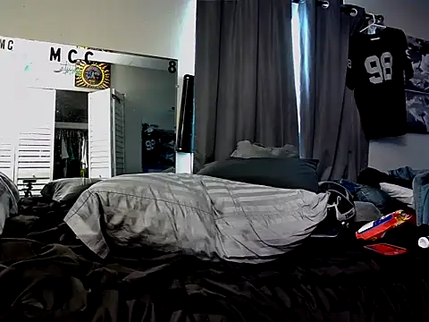 1badfucka online show from February 24, 2025, 7:19 pm