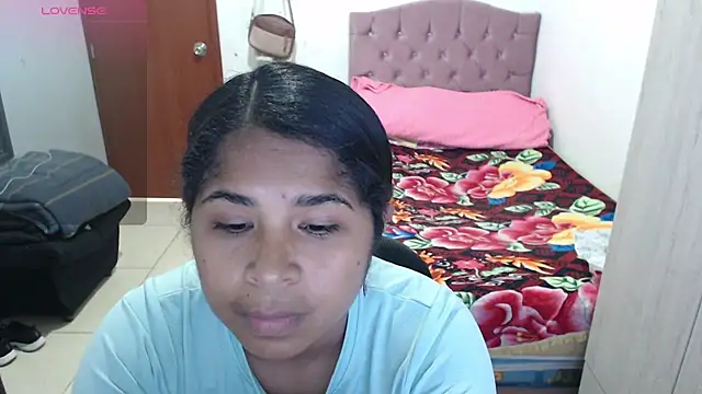 july-feria online show from December 3, 2025, 4:38 pm