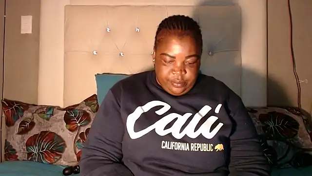 omalicha98 online show from April 13, 2026, 6:30 am