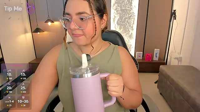 Snapshot of lilly_ass_ chatting on February 20, 2026, 7:25 pm lilly ass online show from February 20, 2026, 7:25 pm