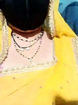 Snapshot of Haseena_Baby chatting on February 27, 2025, 12:45 pm Haseena Baby online show from February 27, 2025, 12:45 pm