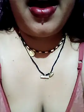 Snapshot of Haseena_Baby chatting on March 18, 2025, 1:20 pm Haseena Baby online show from March 18, 2025, 1:20 pm