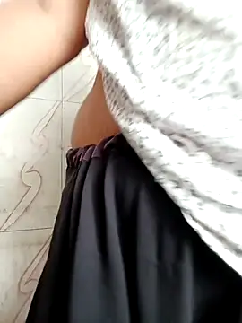 Snapshot of Haseena_Baby chatting on November 9, 2025, 6:55 am Haseena Baby online show from November 9, 2025, 6:55 am