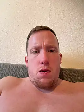 Sklavesucht2025 online show from January 27, 2025, 12:48 pm