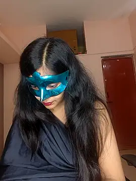 Snapshot of Babbyy_doll chatting on November 17, 2025, 6:24 pm Babbyy doll online show from November 17, 2025, 6:24 pm