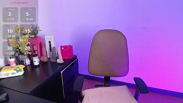 esmeralda-bk online show from March 26, 2026, 10:15 pm