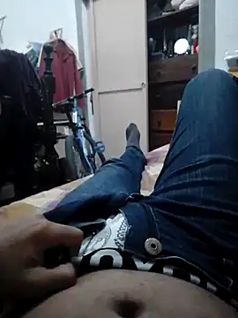 alejo5288 online show from October 23, 2025, 3:28 am