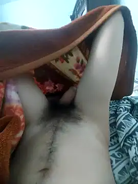 KisSsu online show from February 17, 2026, 4:13 pm