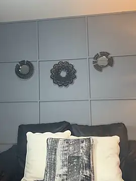 AtheneaRusell online show from March 20, 2025, 11:49 am