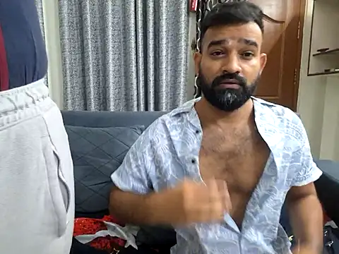 Snapshot of fuck_buddiess chatting on February 14, 2025, 6:40 pm fuck buddiess online show from February 14, 2025, 6:40 pm