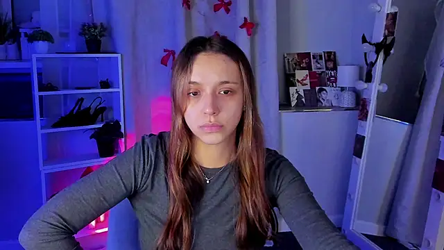 Snapshot of Sahara_Shields chatting on September 10, 2025, 10:04 am Sahara Shields online show from September 10, 2025, 10:04 am