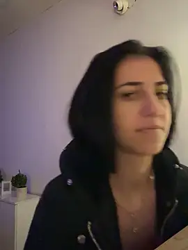 Snapshot of KeylaBlair chatting on February 9, 2025, 7:41 pm KeylaBlair online show from February 9, 2025, 7:41 pm