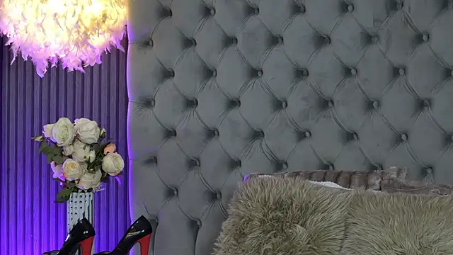 Snapshot of KeylaBlair chatting on February 28, 2026, 8:54 pm KeylaBlair online show from February 28, 2026, 8:54 pm