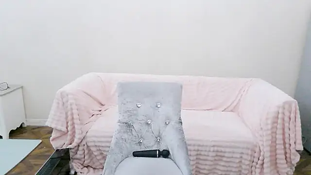 vnhfds online show from February 4, 2025, 11:27 am