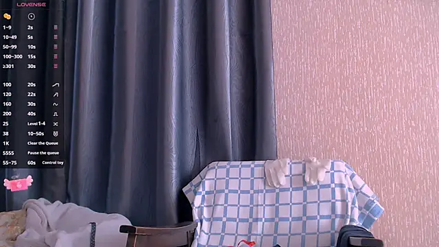  Roselina  online show from February 15, 2025, 7:38 am