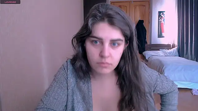  Roselina  online show from February 28, 2025, 6:21 am