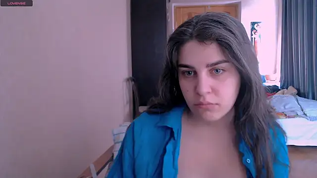  Roselina  online show from March 9, 2025, 6:39 am