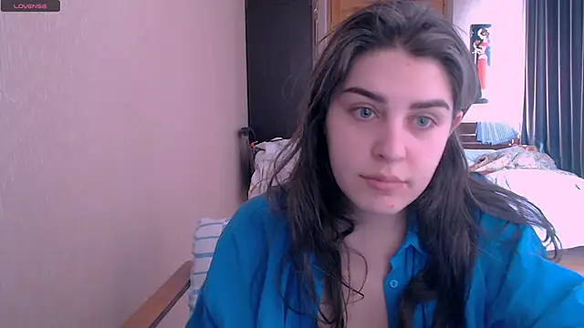  Roselina  online show from March 18, 2025, 6:36 am