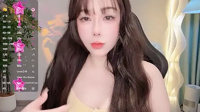 Snapshot of Alano-01 chatting on June 18, 2026, 3:29 am Alano-01 online show from June 18, 2026, 3:29 am