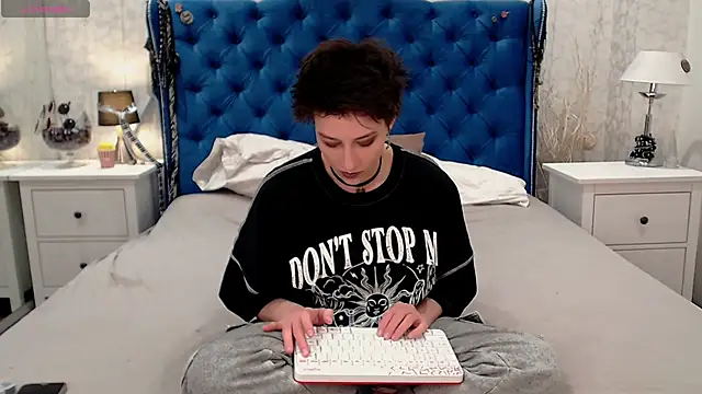 via mayer  online show from March 2, 2026, 8:59 pm