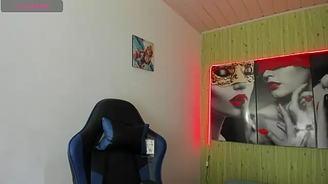 Miss sparkle00 online show from February 25, 2026, 7:45 pm