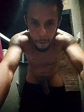 Santanacumxplod online show from April 22, 2026, 3:53 am