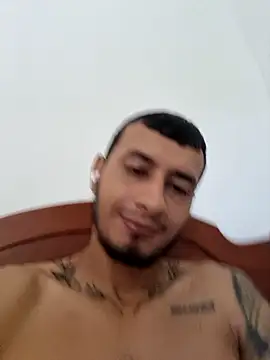 DrakeVega online show from February 2, 2025, 1:52 pm