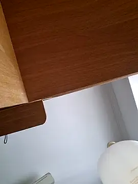 DrakeVega online show from February 14, 2025, 3:05 pm