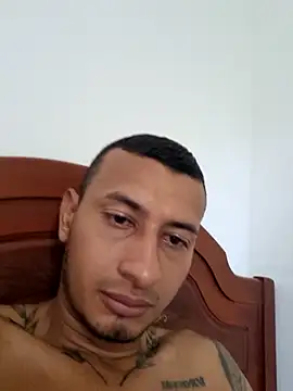 DrakeVega online show from February 16, 2025, 8:00 pm