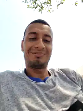 DrakeVega online show from February 19, 2025, 3:49 pm