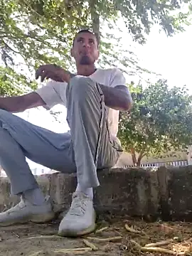 DrakeVega online show from February 23, 2025, 4:13 pm