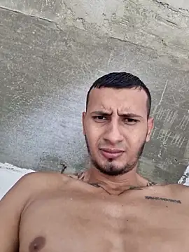 DrakeVega online show from October 7, 2025, 4:26 pm