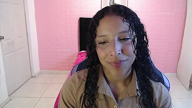 DULCE1609 online show from November 21, 2025, 8:07 pm