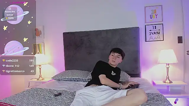 ethan and ava online show from February 13, 2025, 7:52 pm