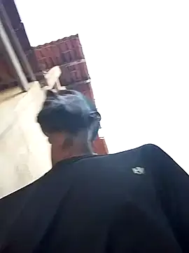 1662 online show from November 3, 2025, 9:43 am