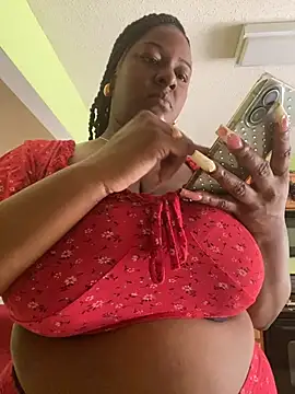 xoxoHotCoCo online show from May 19, 2026, 2:12 pm