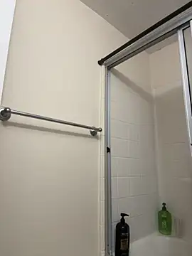 Snapshot of hornycouple818 chatting on September 14, 2025, 9:52 am hornycouple818 online show from September 14, 2025, 9:52 am